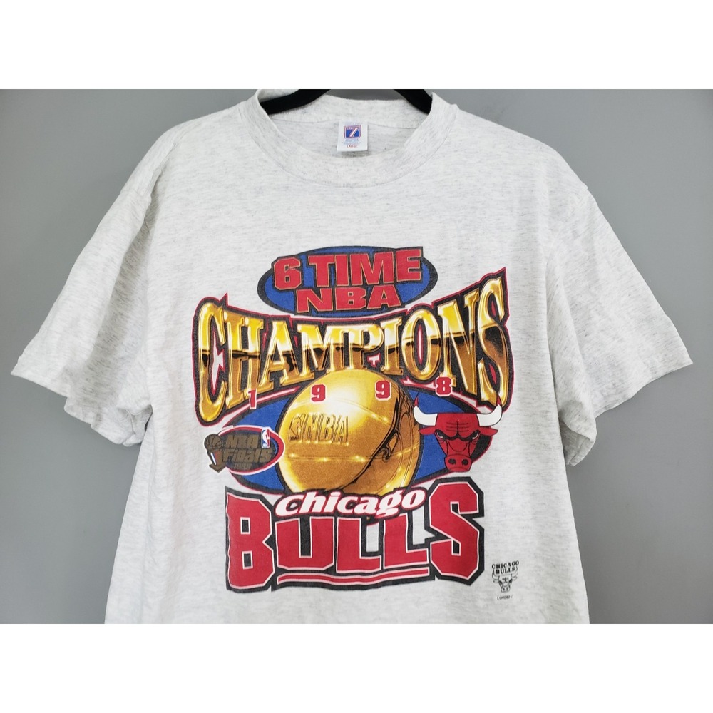 Vintage 1998 Logo‎ 7 Chicago Bulls NBA Champions Large T-Shirt